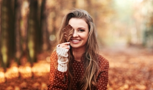 Ādas ar uzturvielu un mitruma deficītu rudens kopšana